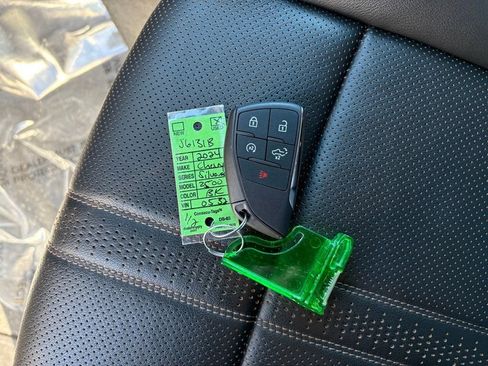 Used 2024 Chevrolet Silverado 2500 High Country w/ High Country Premium Package image 27