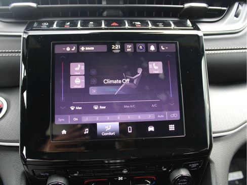 New 2025 Jeep Grand Cherokee Laredo X w/ Luxury Tech Group I image 17