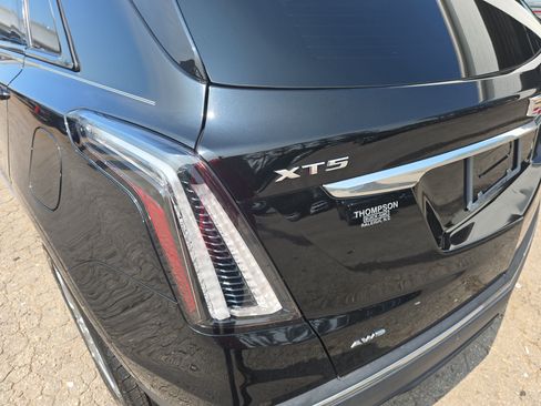 Certified 2023 Cadillac XT5 Sportv w/ Technology Package AWD/4WD image 36
