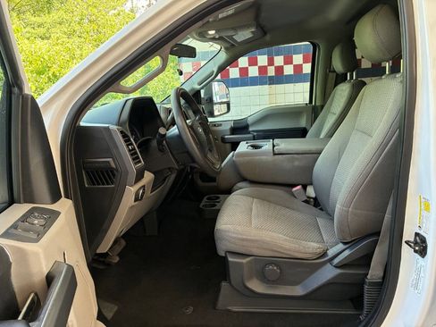 Used 2019 Ford F250 XLT AWD/4WD image 9