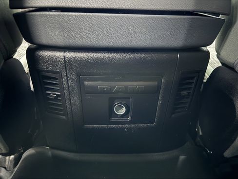 Used 2017 RAM 3500 Big Horn image 27