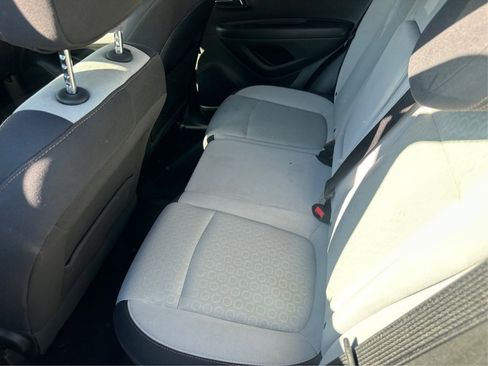 Used 2019 Chevrolet Trax LS w/ LPO, Protection Package FWD image 12