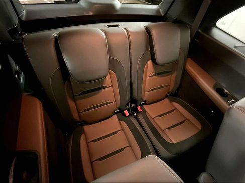 Certified 2025 Mercedes-Benz GLS 63 AMG 4MATIC image 23