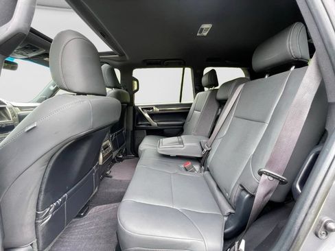 Used 2021 Lexus GX 460 Premium w/ Premium Package AWD/4WD image 22