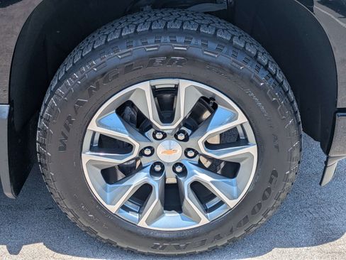 Used 2024 Chevrolet Silverado 1500 RST w/ RST All Star Premium Package AWD/4WD image 10