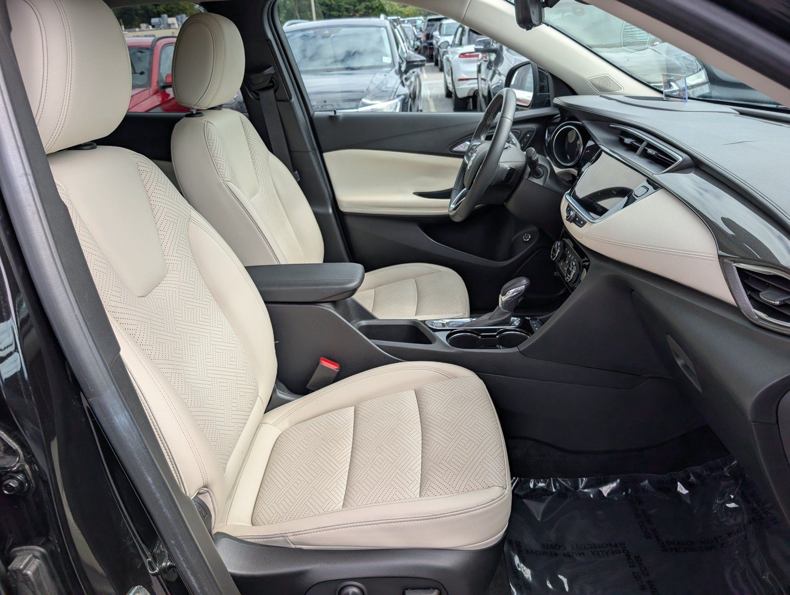 Used 2022 Buick Encore GX Essence w/ Advanced Technology Package AWD/4WD image 11