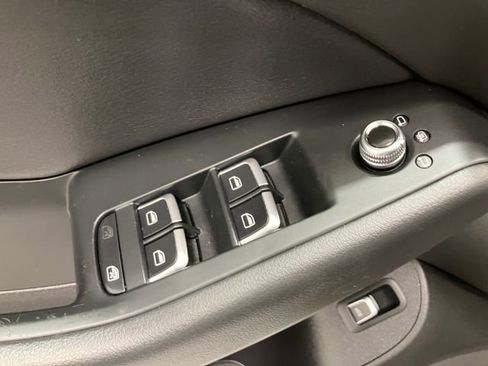 Used 2016 Audi Q5 2.0T Premium AWD/4WD image 55