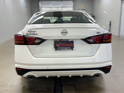 New 2025 Nissan Altima 2.5 SL image 6