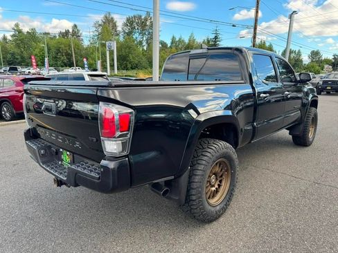 Used 2021 Toyota Tacoma Limited w/ Blackout Package (TMS) AWD/4WD image 8