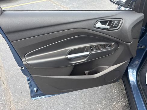 Used 2018 Ford Escape SEL FWD image 25