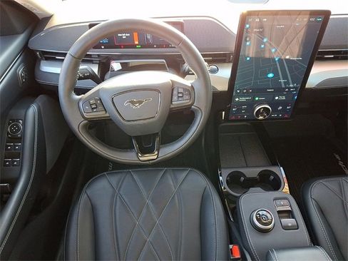 Certified 2021 Ford Mustang Mach-E Select w/ Comfort/Technology Package image 12