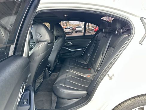 Used 2019 BMW 330i Sedan w/ Convenience Package image 28