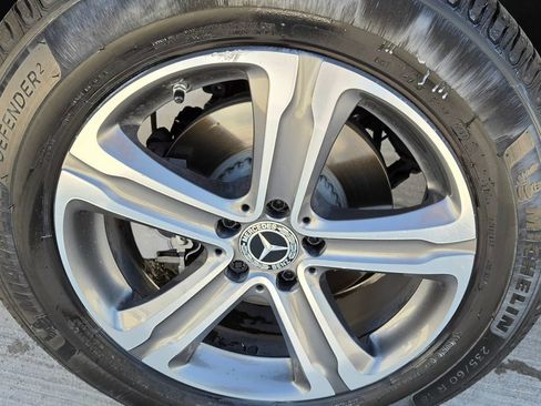 Used 2018 Mercedes-Benz GLC 300 image 10