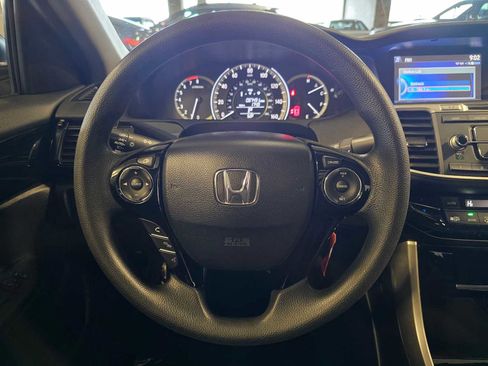 Used 2016 Honda Accord LX image 11