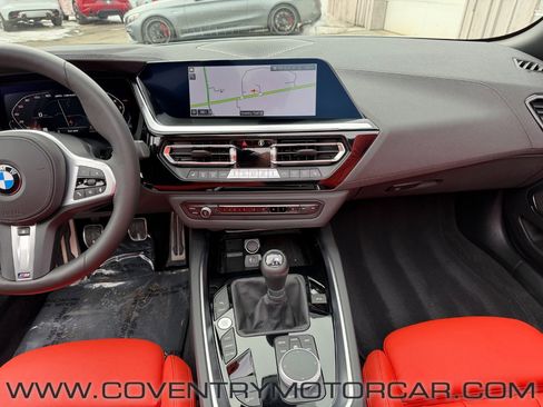 Used 2025 BMW Z4 M40i w/ Edition image 41
