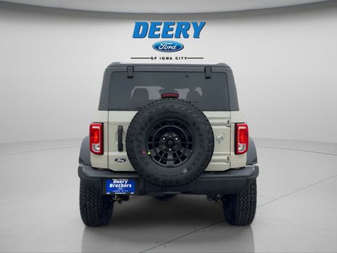 New 2026 Ford Bronco Big Bend w/ Black Diamond Package AWD/4WD image 8