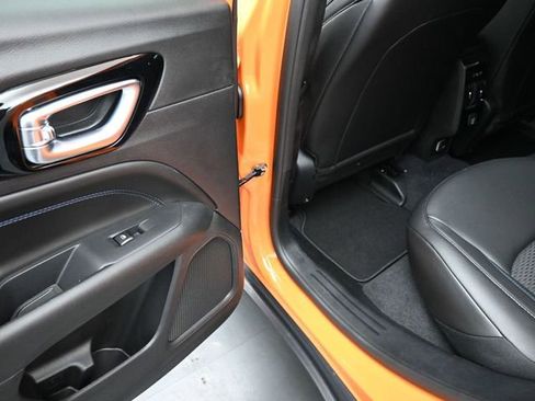 New 2026 Jeep Compass Latitude AWD/4WD image 18