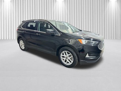 Used 2024 Ford Edge SEL AWD/4WD image 2