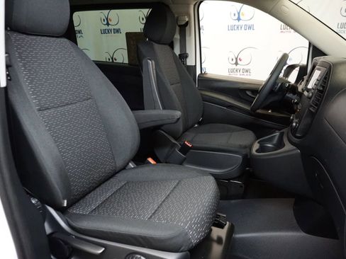 Used 2023 Mercedes-Benz Metris Passenger image 16