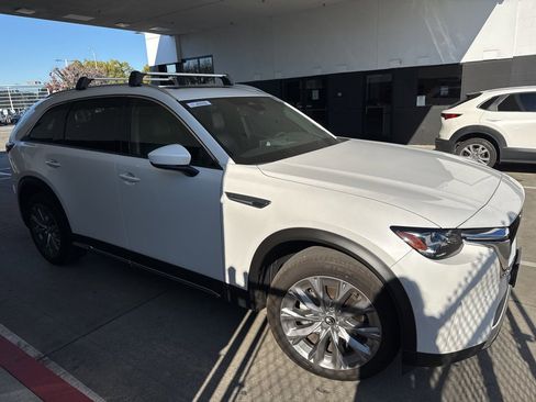 Used 2025 MAZDA CX-90 3.3 Turbo w/ Premium Plus Pkg image 8