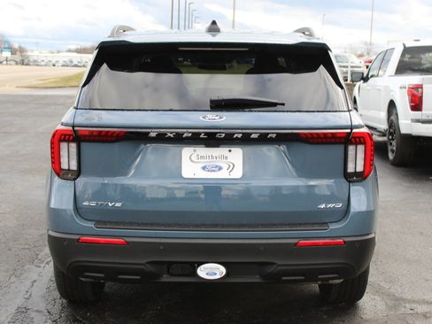 New 2026 Ford Explorer Active AWD/4WD image 7
