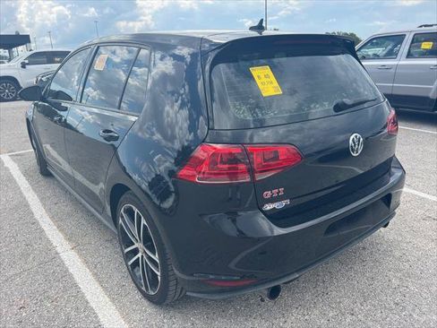 Used 2017 Volkswagen GTI SE FWD image 6