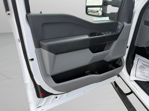 Used 2024 Ford F350 XL image 22