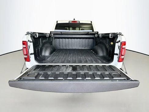 Used 2019 RAM 1500 Laramie AWD/4WD image 29
