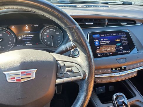 Used 2020 Cadillac XT4 Sport image 29