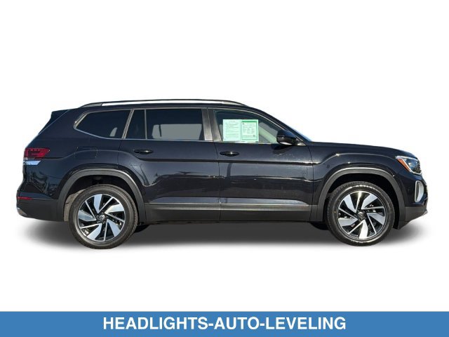 Used 2024 Volkswagen Atlas SE AWD/4WD image 4