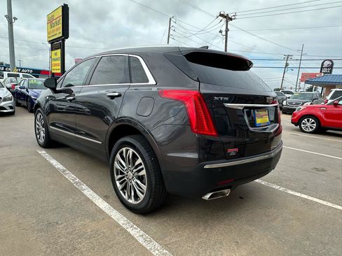 Used 2017 Cadillac XT5 Premium Luxury FWD image 7