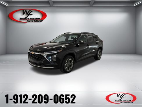 New 2026 Chevrolet Trax LT w/ Driver Confidence Package FWD image 1