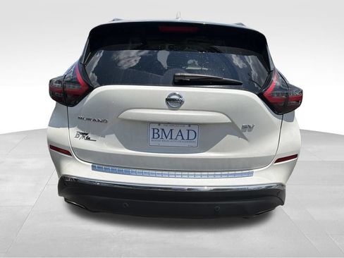 Used 2022 Nissan Murano SV FWD image 9