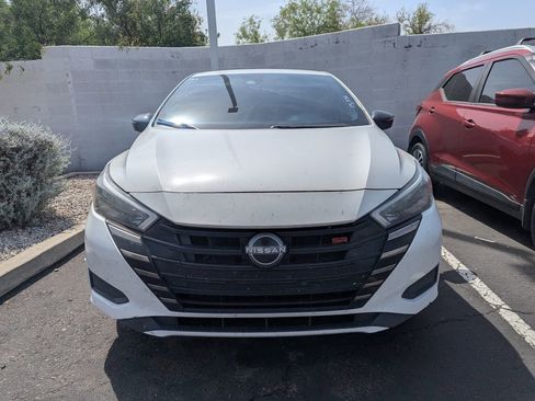 Used 2023 Nissan Versa SR w/ Trunk Package image 12