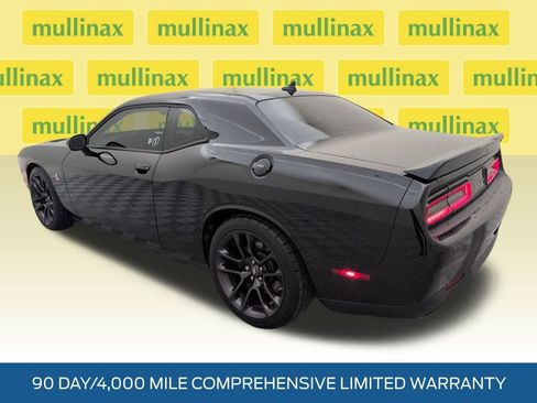 Used 2020 Dodge Challenger R/T Scat Pack image 9