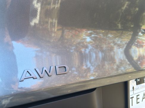 New 2026 Nissan Murano SL image 15