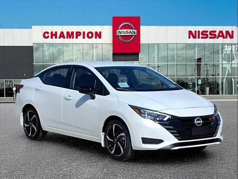 New 2025 Nissan Versa SR w/ Trunk Package image 1