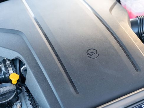 New 2026 Land Rover Range Rover Sport image 24