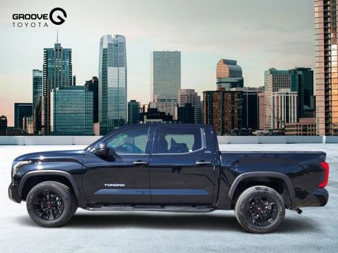 Used 2023 Toyota Tundra SR5 AWD/4WD image 2