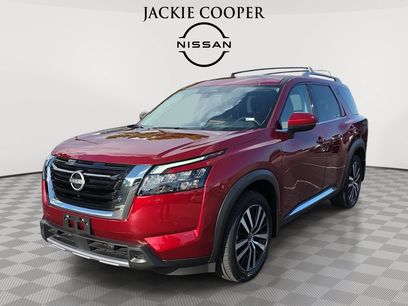 Used 2025 Nissan Pathfinder Platinum w/ Cargo Package