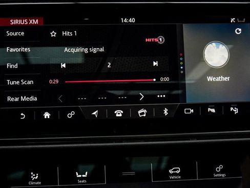 Used 2022 Land Rover Range Rover SV Autobiography Dynamic image 29