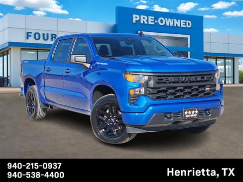 Used 2022 Chevrolet Silverado 1500 Custom image 1