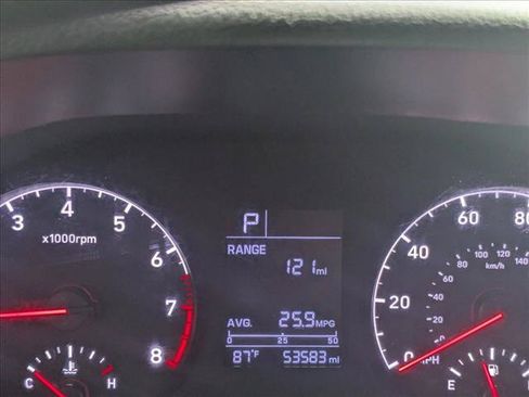 Used 2021 Hyundai Accent SE FWD image 9