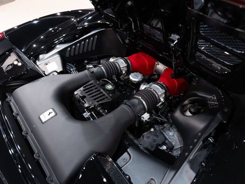 Certified 2014 Ferrari 458 Spider RWD image 22