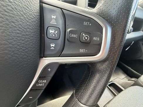 Used 2025 RAM 1500 Big Horn RWD image 31
