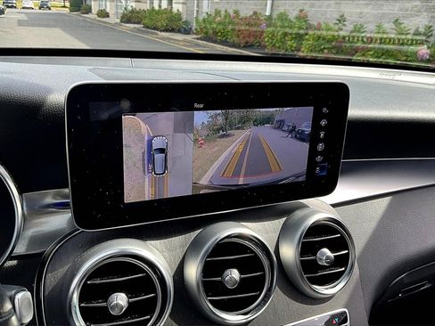 Certified 2022 Mercedes-Benz GLC 300 4MATIC image 23