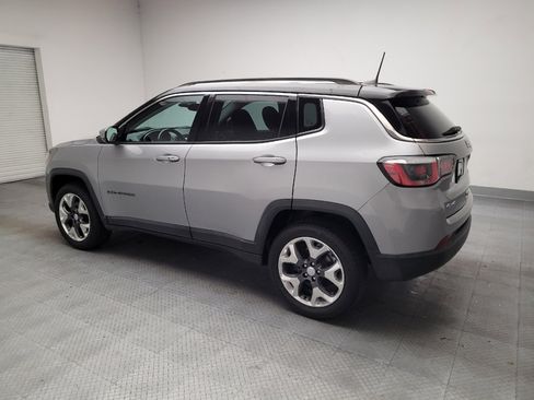 Used 2018 Jeep Compass Limited w/ Navigation Group AWD/4WD image 3