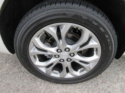 Used 2021 Buick Enclave Avenir w/ Avenir Technology Package image 10