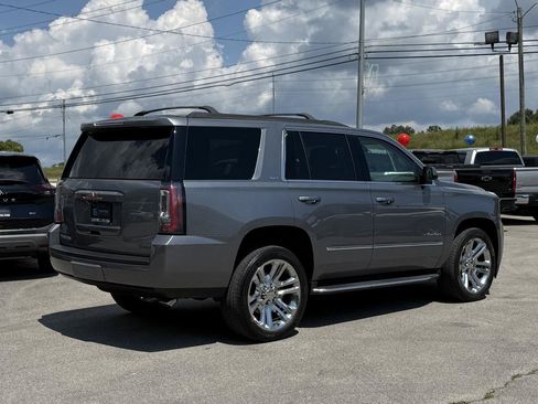 Used 2020 GMC Yukon SLT w/ Premium Edition AWD/4WD image 6