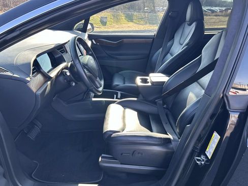 Used 2020 Tesla Model X Long Range image 24